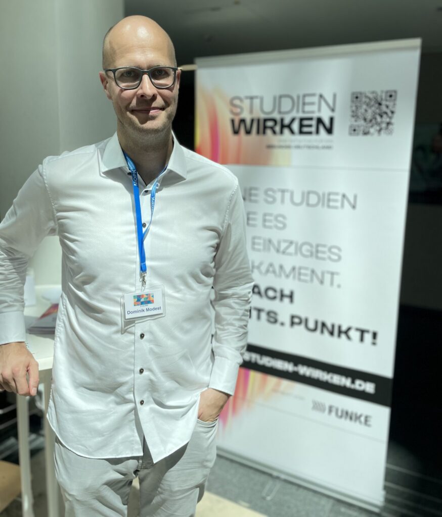 Prof. Dr. Dominik Modest