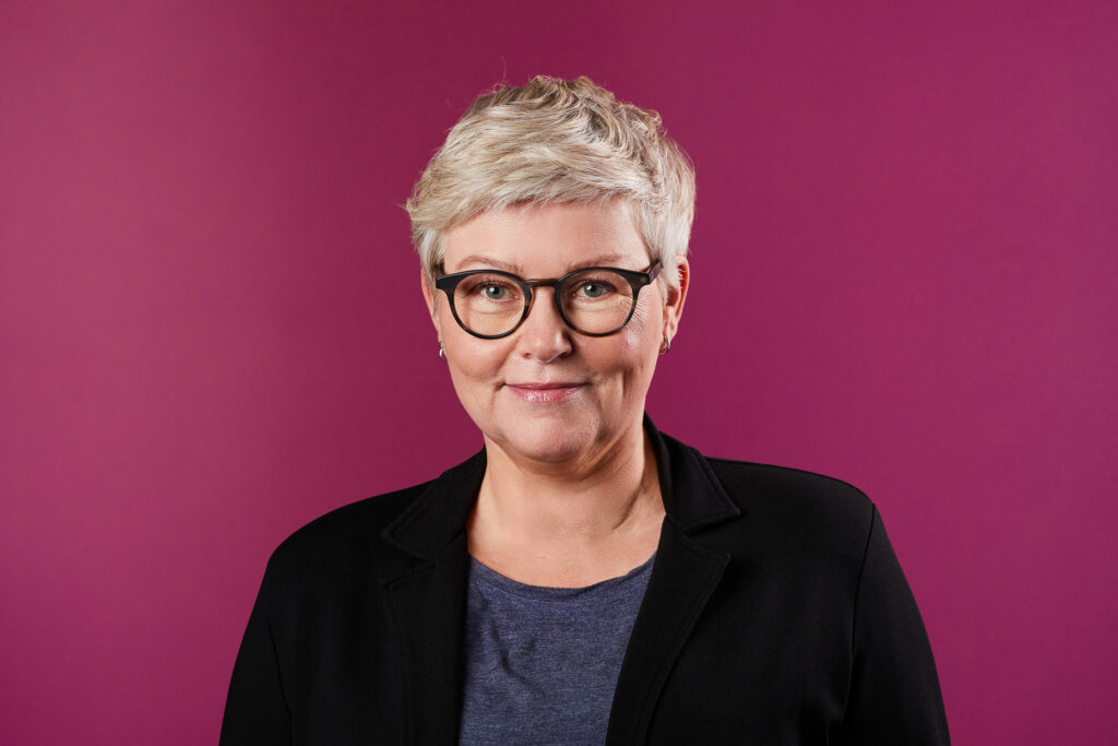 Dr. Doris Henn